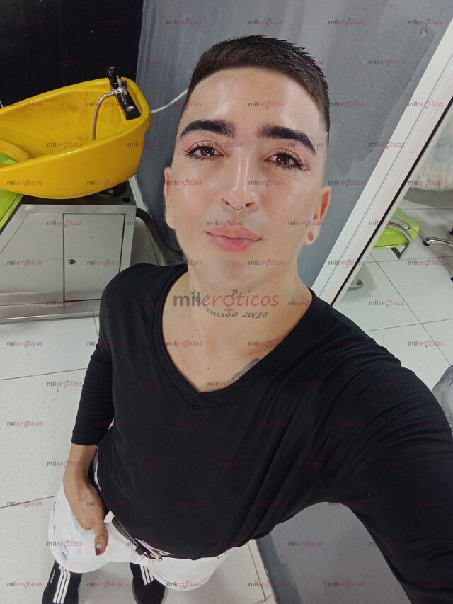 FOTOS DE HOLA CÓMO ESTÁS MI NOMBRE ES CAMILO CHICO TIERNO