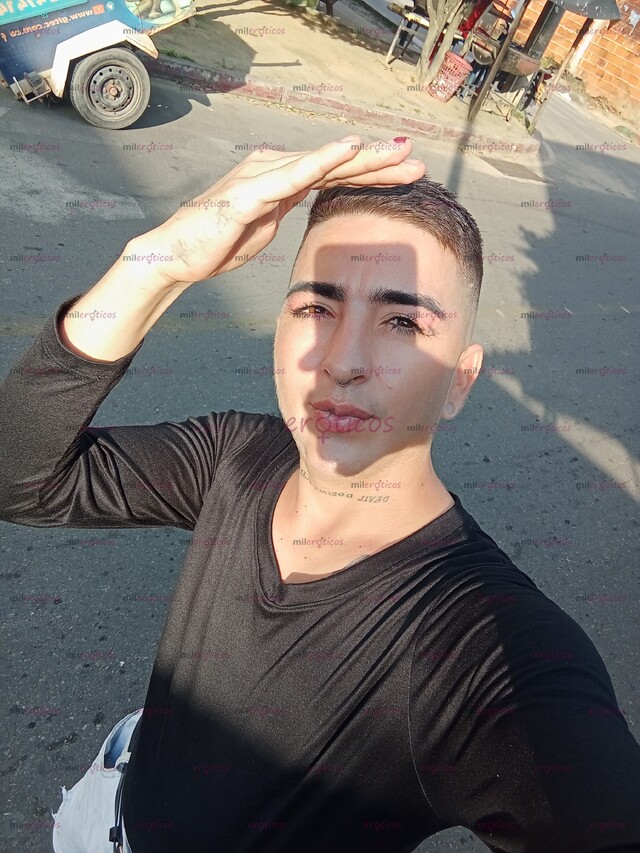 FOTOS DE HOLA CÓMO ESTÁS MI NOMBRE ES CAMILO CHICO TIERNO