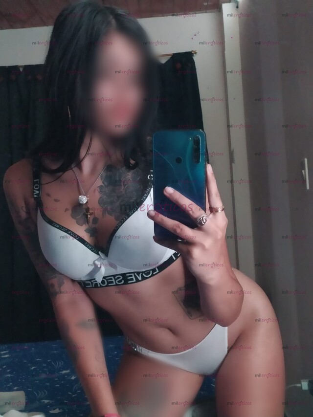 FOTOS DE MEGAN LINDA JOVENCITA DE 18 AÑITOS DELGADA Y APRETADITA