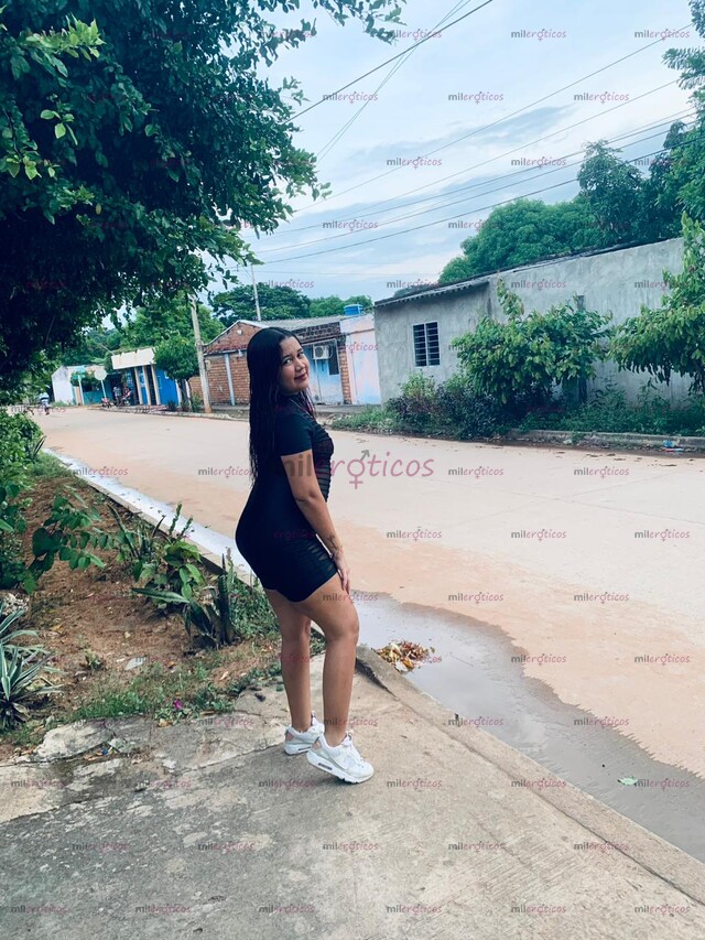 FOTOS DE HOLA BB ESTOY AKI PARA COMOLACER TIS DECEOS SEXUALES SOY UNA CHICA COMPLACIENTE