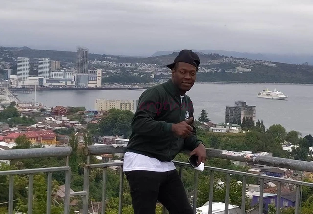 Soy un hombre apasionado por el amor soy muy respetuoso muy serio hago mi trabajo a mujeres serias que les que deseen sentir el placer y algo mas hago...