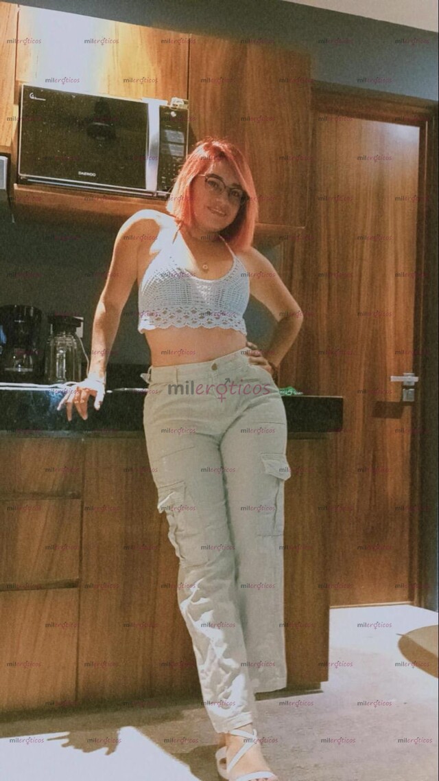 FOTOS DE LINDA FLAQUITA MANEJABLE EN LA CAMA PRUEBA MI DELICIOSA VAGINA ROSADITA