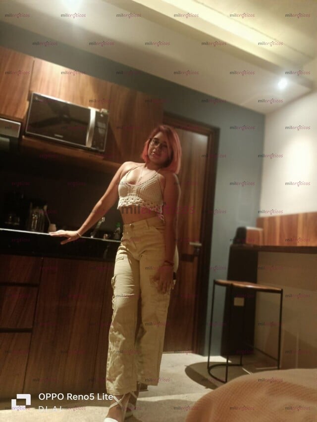 FOTOS DE LINDA FLAQUITA MANEJABLE EN LA CAMA PRUEBA MI DELICIOSA VAGINA ROSADITA