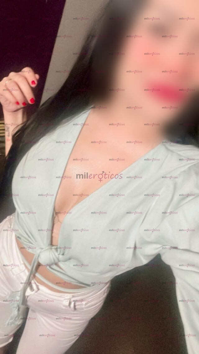 FOTOS DE GUAPA, NALGONA Y CON UNAS RICAS BUBIS, LLÁMAME, BEBÉ