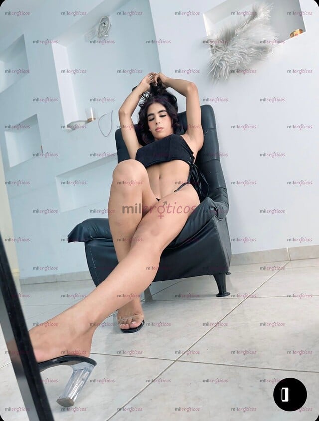 FOTOS DE POLLITA TRANS DE CLASE DISPUESTA A COMPLACERTE Y CUMPLIR TODAS TUS FANTASÍAS