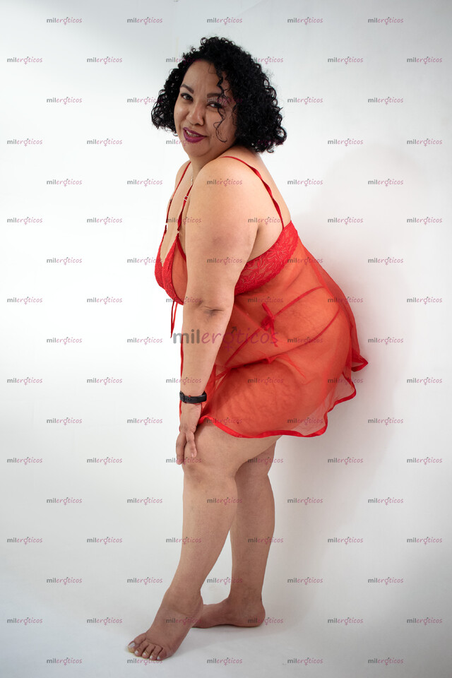 FOTOS DE HOLA CORAZON SOY LIS, TENGO BASTANTE EN TODO LADO PARA QUE COMAS BIEN RICO