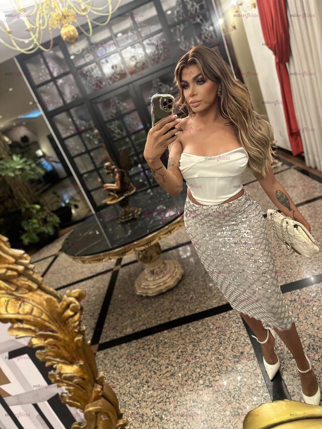 FOTOS DE ROSTRO HERMOSO CUERPO DE DIOSA SÚPER COMPLACIENTE