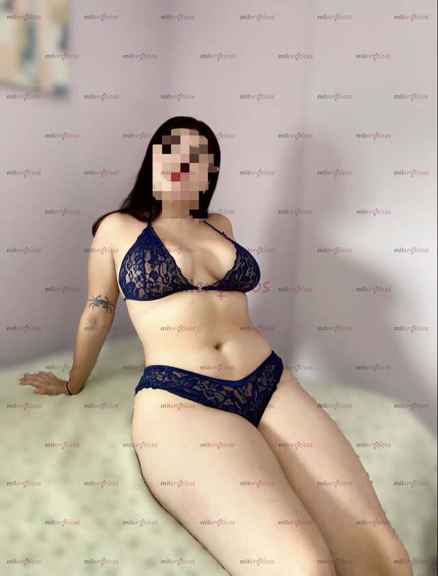 FOTOS DE HOLA SOY LAURA TENGO 19 AÑOS Y ME ENCANTARÍA QUE ME HAGAS TUYA