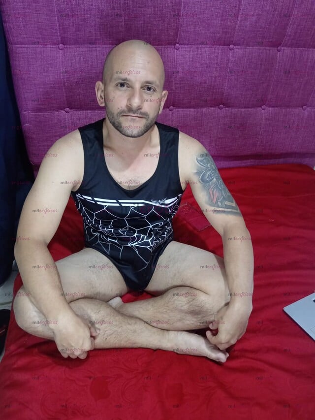 FOTOS DE PAISA ARRECHO DESEA CUMPLIR TUS FANTASÍAS