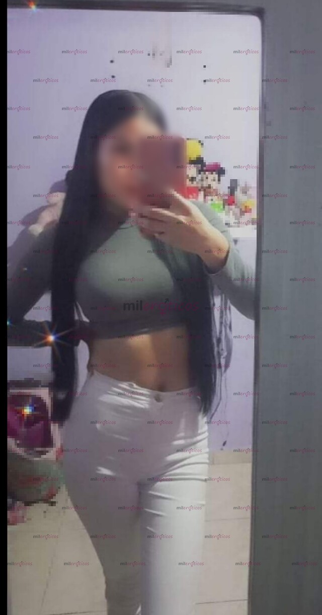 FOTOS DE JOVENCITA DE PIERNAS TORNEADAS Y ANDOMEN PLANITO 19 AÑOS DELGADA DE CULITO RICO