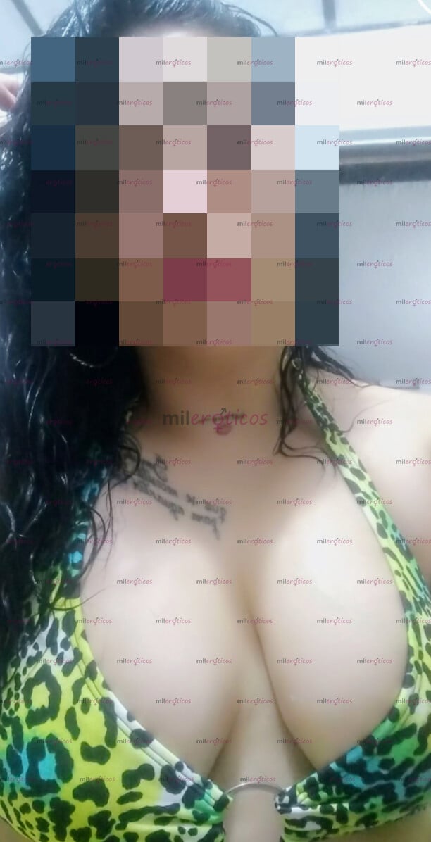 FOTOS DE HOLA AMOR SOY DANIELA UNA CHICA CON GANAS DE MUCHA VERGA .. Y SEXO