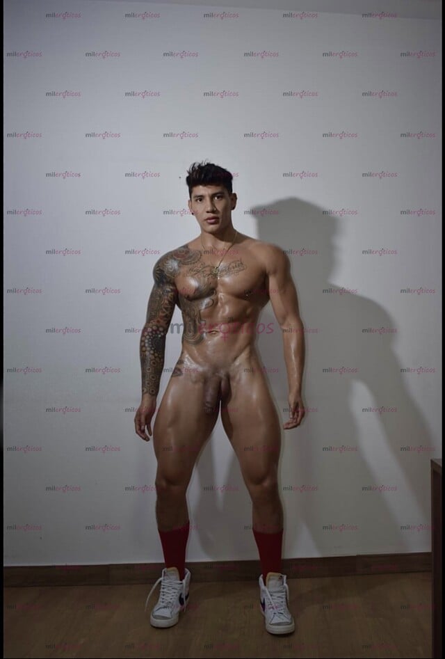 FOTOS DE COLOMBIANO ANDRES 22CM DE VERGA, GRUESA VENOSA Y LECHERA CON DEPA PRIVADO