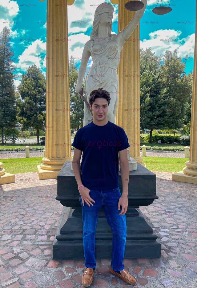 FOTOS DE SOY SANTTIAGO TAFUR... TENGO 22 AÑOS Y ESTOY DISPUESTO A DISFRUTAR CONTIGO¡