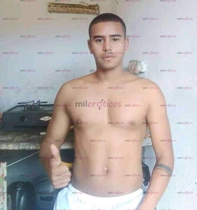 FOTOS DE ROKI MACHO VERSATIL POLLON APT PRIVADO DE PASO SOLO DOS DÍAS COSTEÑO