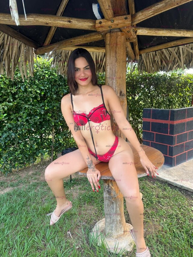 FOTOS DE FLAQUITA HERMOSA Y ARDIENTE CON GANAS DE FOLLAR