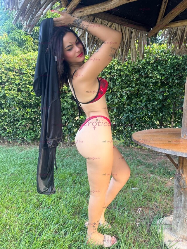 FOTOS DE FLAQUITA HERMOSA Y ARDIENTE CON GANAS DE FOLLAR