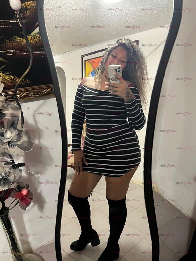 FOTOS DE MIA, VIDEOLLAMADAS CHATS HOT, Y MUCHO CONTENIDO