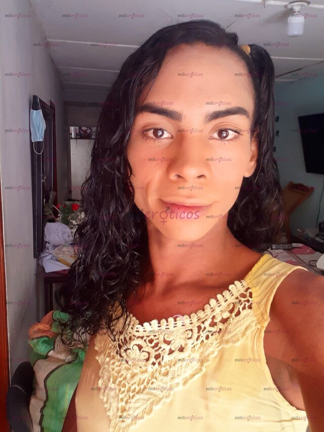 FOTOS DE MORENA EXOTICA Y LECHERA AL 100 CALIENTE