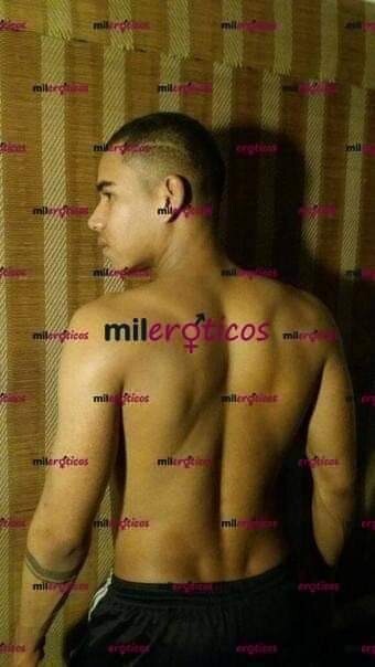 FOTOS DE ROKI MACHO VERSATIL POLLON APT PRIVADO DE PASO SOLO DOS DÍAS COSTEÑO