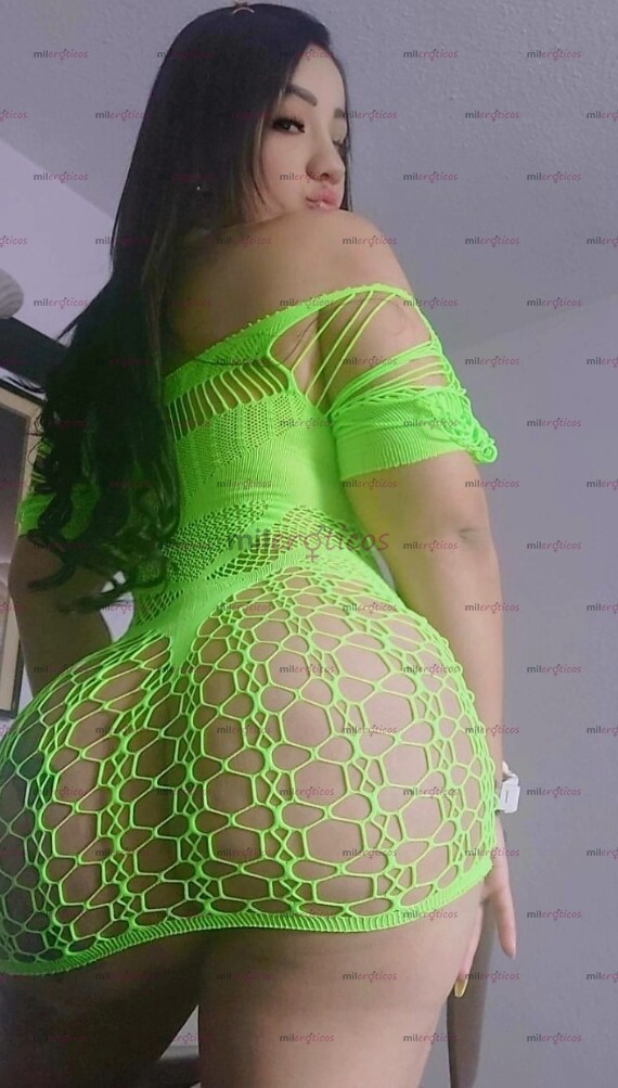 FOTOS DE DAME TÚ LECHITA EN MIS RIKAS TETAS O EN MI ENORME TRASERO LLENAME DE LECHE PAPI