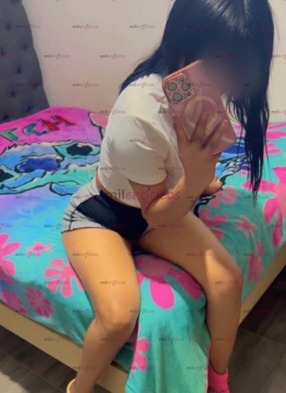 FOTOS DE TU PUTITA CALIENTE LLEGO MI AMOR ESTA EN ESPERA DE UNA VERGA RICA Y CALIENTE