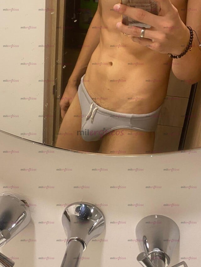 FOTOS DE MACHO ACTIVO. VERGON LECHERO. FULL MORBOSO. VERGA PELUDA. DOMINANTE. FETIC.