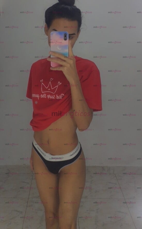 FOTOS DE FEMBOY PASIVA Y CALIENTE CON GANAS DE DARTE MUCHO CALOR DESEO Y PLACER