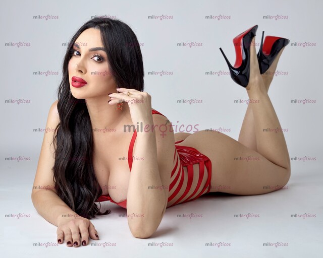 FOTOS DE LA MUÑECA MÁS CARA DE LA VITRINA, ARTÍCULO DE LUJO