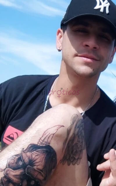 Bem dotado amo chupar uma vagina te faco gozar gostoso chama chamaatendo em moteis hoteis nao tenho local sou bem carinhoso porem dou umas palmadinhas...