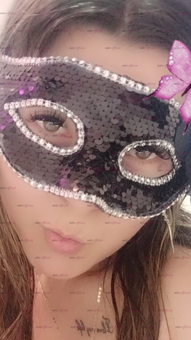 FOTOS DE TU MAGIA ESTA AQUI! LINDA RUBIA SUPER ESTRECHITA...!FULL