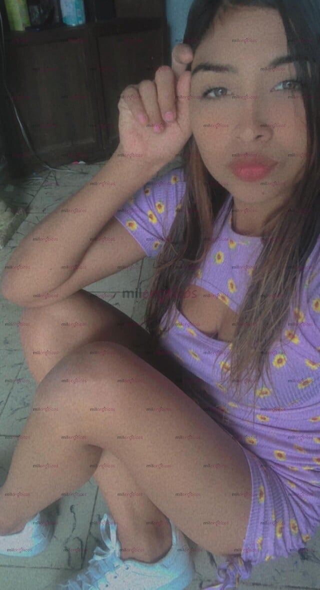 FOTOS DE HOLA AMORES SOY KARLA APERLADA DELGADITA CHICA PETIT DISPONIBLE LAS 24 HRAS