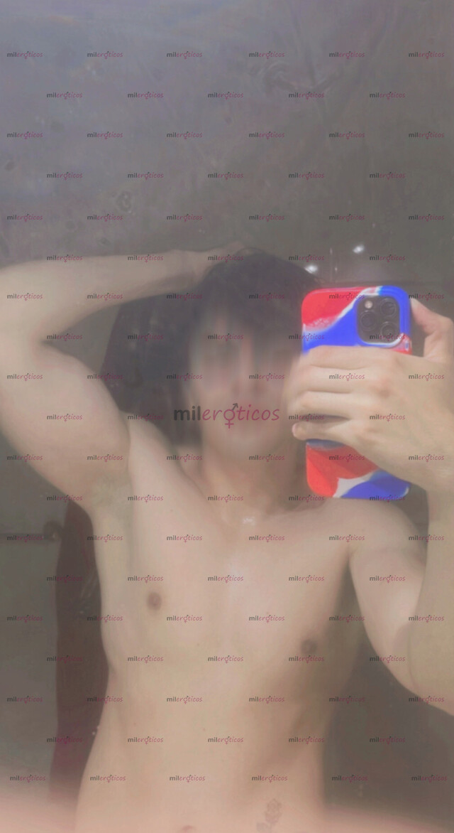 FOTOS DE CHICO DOTADO DE BUEN CUERPO Y BIEN CALIENTE CON LUGAR UNICOS DIAS