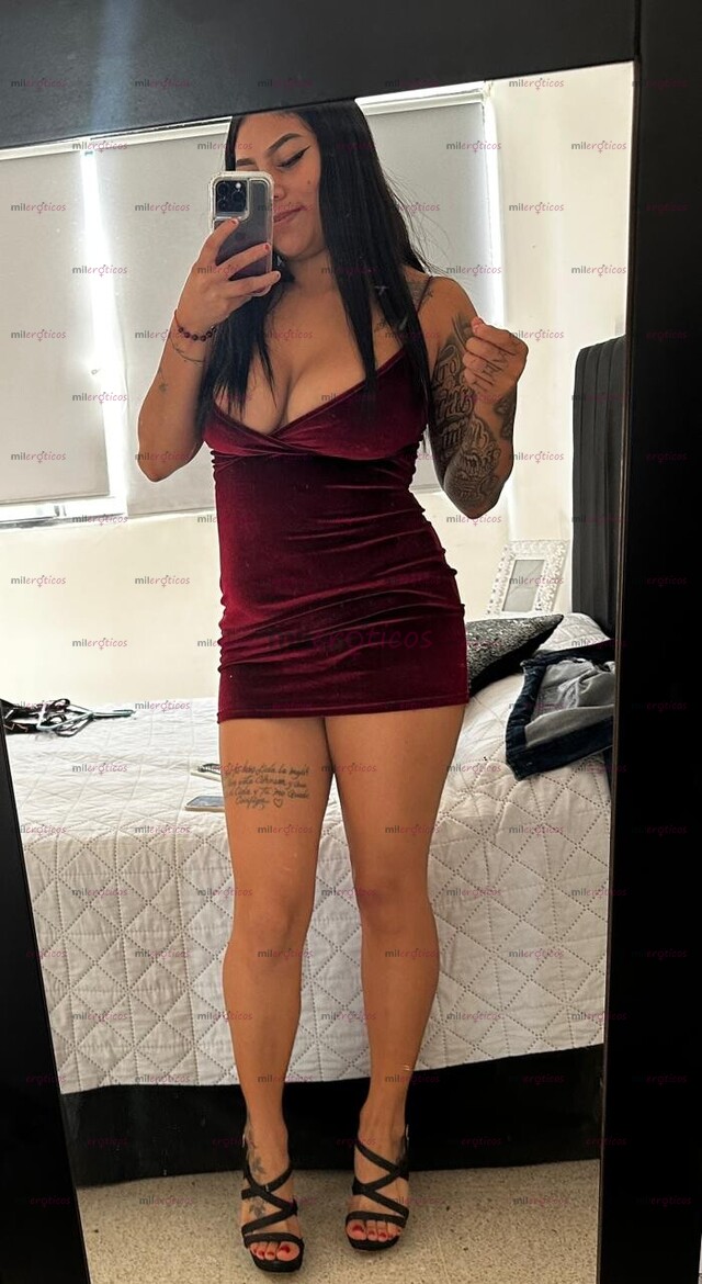 FOTOS DE CAMILA LA NENA MÁS TETONA SÚPER DELICIOSA ROMA CENTRO