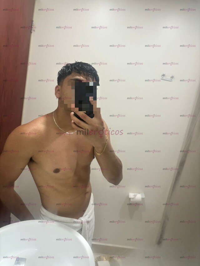 FOTOS DE CHAVO ELEGANTE LIMPIO Y CUERPO ATLÉTICO