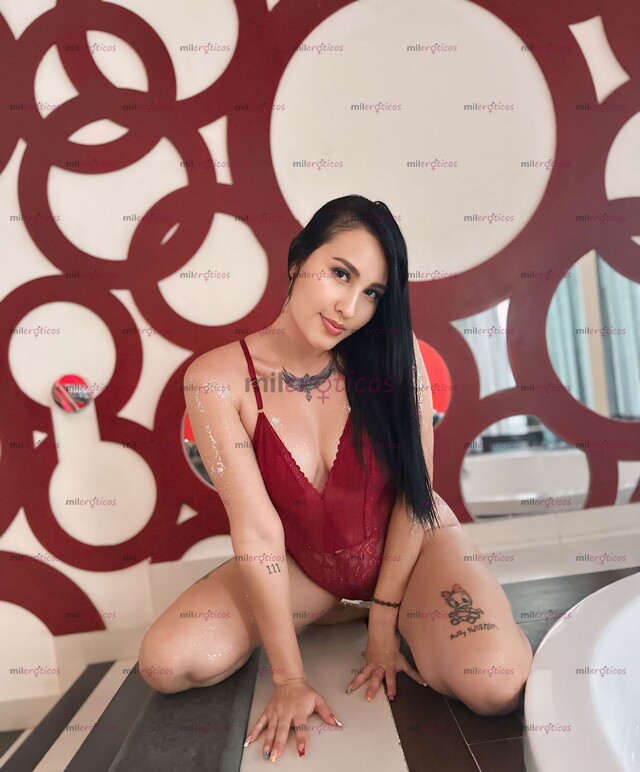 FOTOS DE SEXI Y ATREVIDA COLOMBIANA DESEOSA POR MONTARTE Y VENIRME A CHORROS