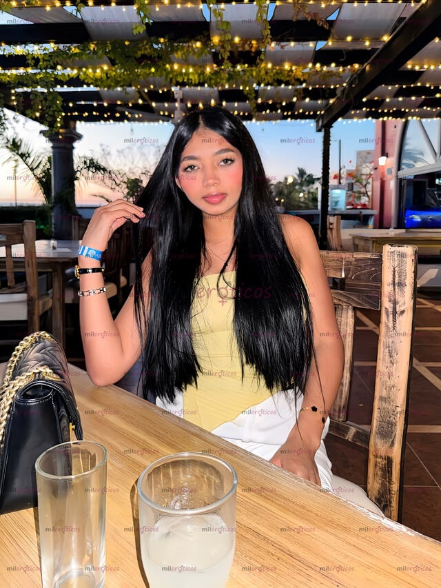 FOTOS DE DISPONIBLE GRECIA TRANSEXUAL VIP ACTIVA DOTADA TU MEJOR OPCIÓN AQUI