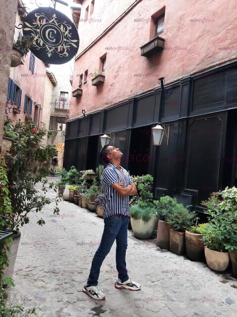 FOTOS DE VERSÁTIL Y EXPERIMENTADO, BUSCANDO RECUPERAR CONTACTOS DE ANTAÑO. CDMX