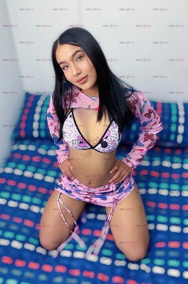 FOTOS DE VENDO MI CONTENIDO, ACABO DE CUMPLIR 18 AÑITOS,