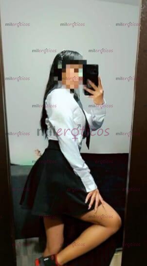 FOTOS DE SEXY HERMOSA FLAQUITA DISPUESTA A CONSENTIRTE A PASAR UN MOMENTO SÚPER AGRADABLE