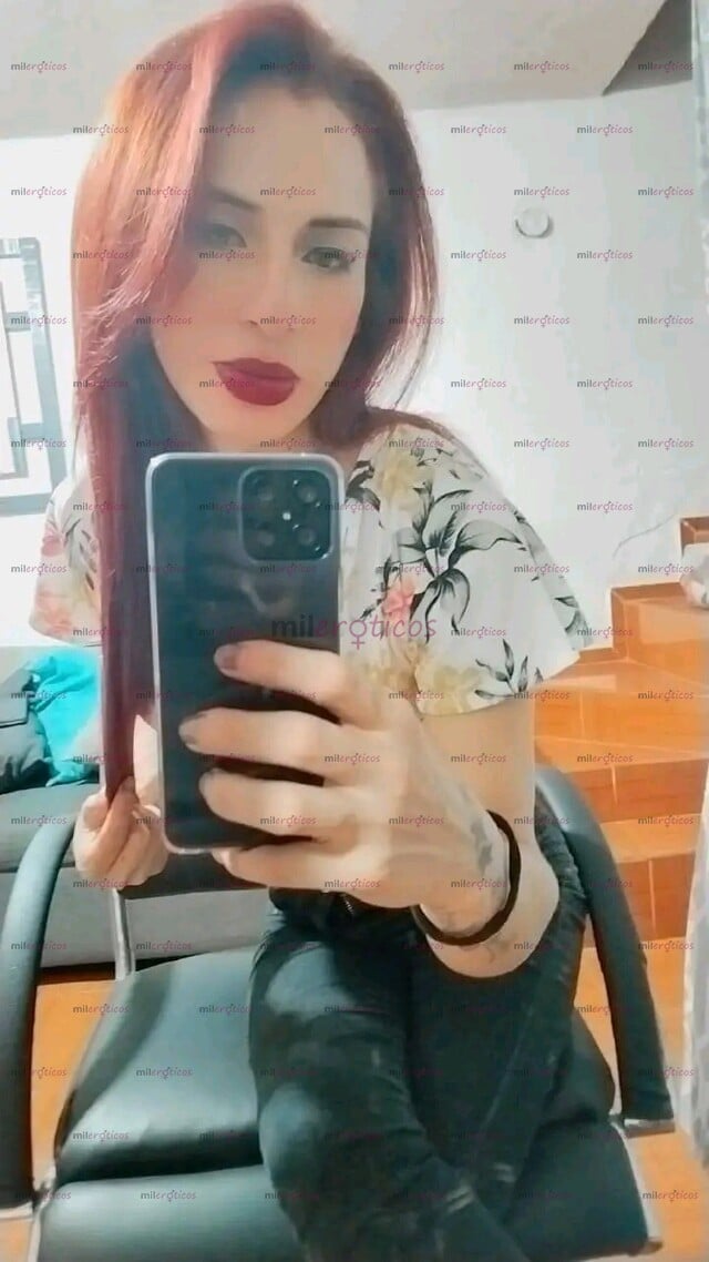 FOTOS DE NUEVO LOKK HERMOSA PELIROJA DE PIEL CLARA OJOS CARAMELO COMO EL CARAMELO Q TENGO