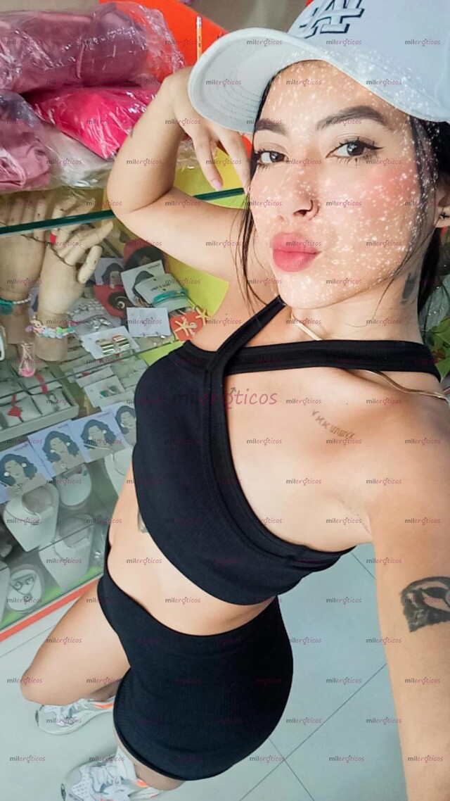 FOTOS DE HOLA MIS AMORES BIENVENIDOS A MI PERFIL, ME LLAMO KAREN