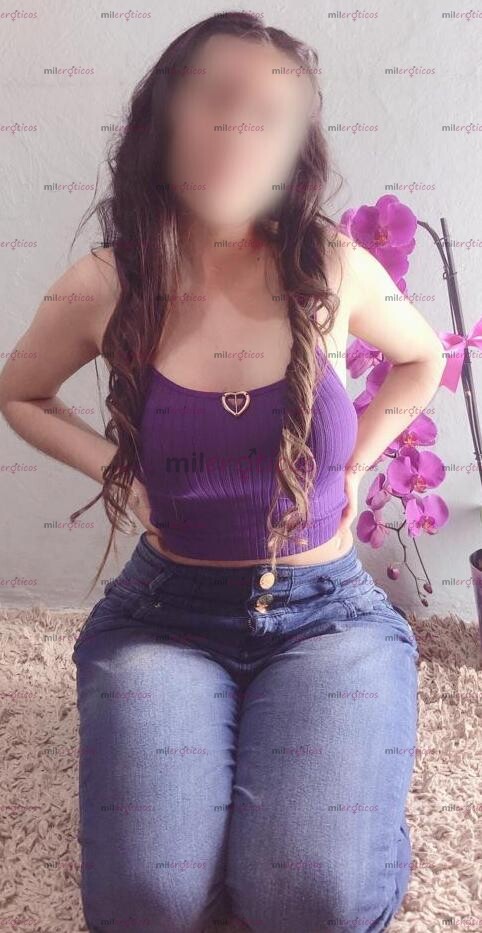 FOTOS DE NUEVESITA ..NALGONA.TETONA 18 AÑITOS .INICIANDOME...ESTRECHITA..MOJADITA..FOGOSA