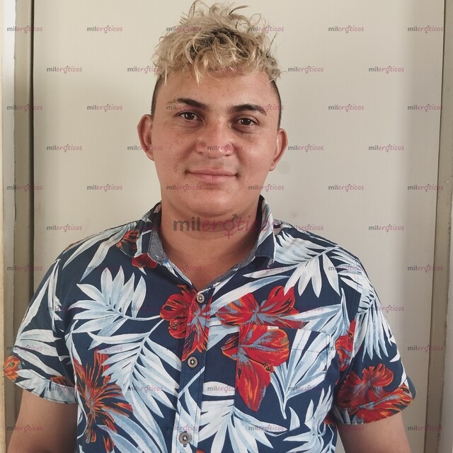 FOTOS DE JÓVEN HONDUREÑO WERO DOTADO MACHO HOMBRE A TUS HORDENES