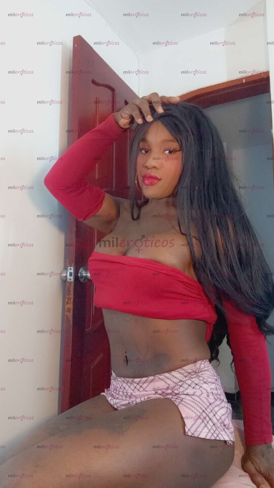 FOTOS DE PANAMEÑA RECIEN LLEGADA HERMOSO CUERPO GRANDES TETAS 25 CM