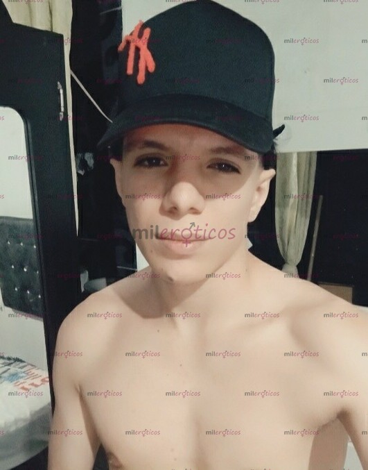 FOTOS DE JOVEN DELGADO, ME GUSTA CAMINAR CONOCER SALIR COMPARTIR Y APRENDER