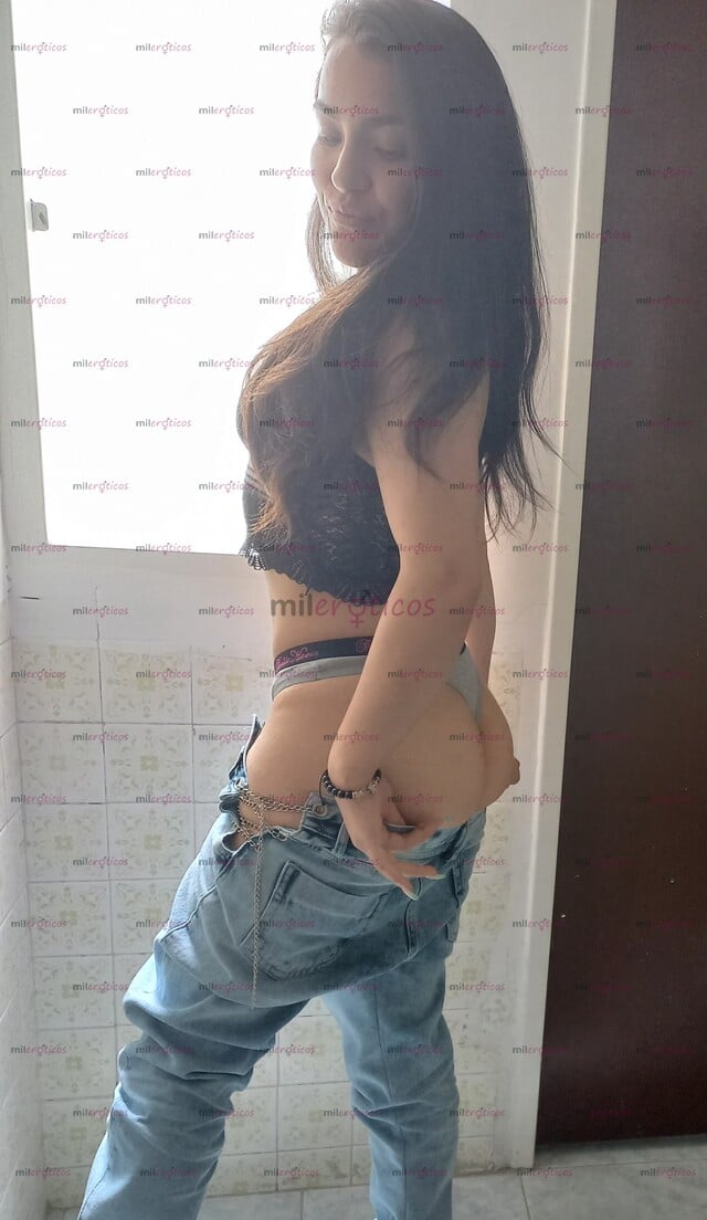 FOTOS DE SOY UNA NIÑA QUE SE A PORTADO MUY MAL VEN A DARME CASTIGO SERÉ TU PUTA