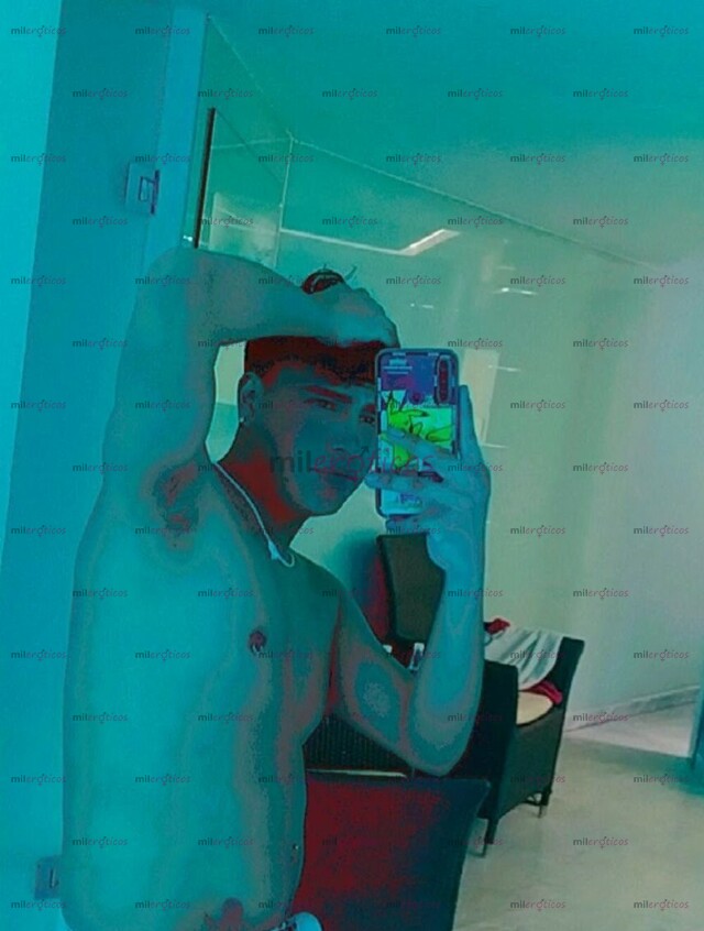 FOTOS DE CHICO TWINK VERSATIL Y MUY COMPLACIENTE DE 22 AÑOS