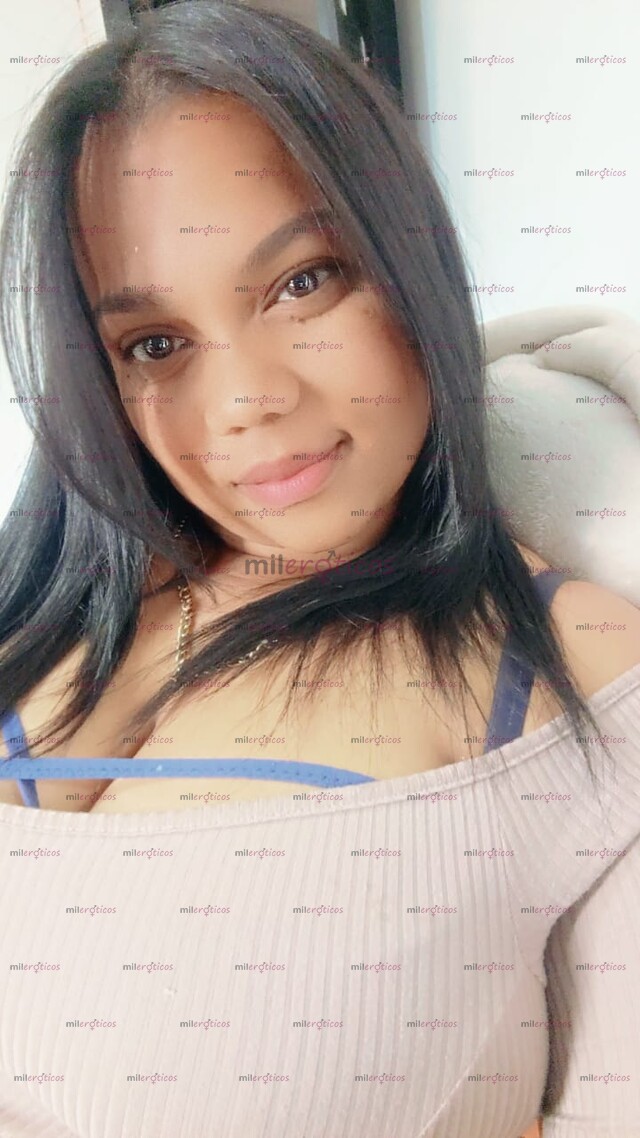 FOTOS DE HOLA MIS AMORES AQUÍ TU RICA VALENTINA TODA UNA DIOSA MI AMOR