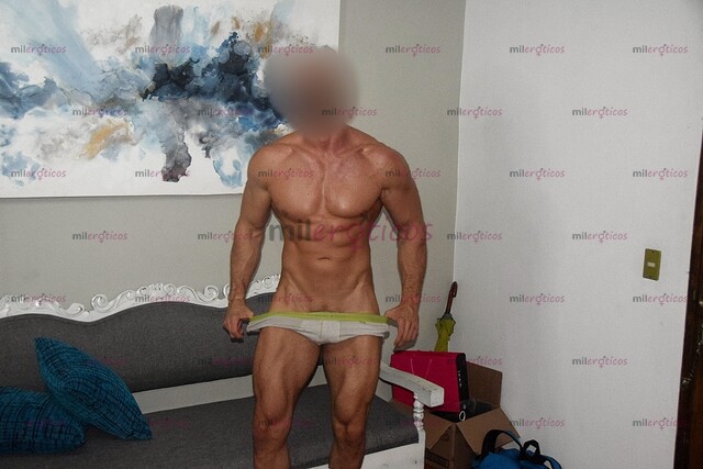 FOTOS DE MODELO VIP. 1,95M. SEMENTAL. OJOS AZULES. ACOMPAÑANTE VIP. MASAJISTA