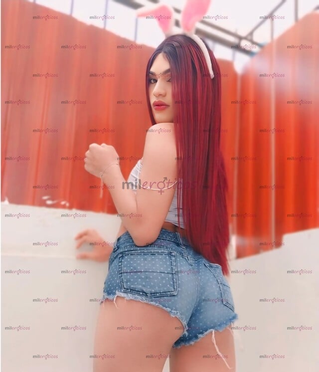 FOTOS DE LUNA UNA CHICA COMPLACIENTE DISPUESTA A CUMPLIR TUS FETICHES